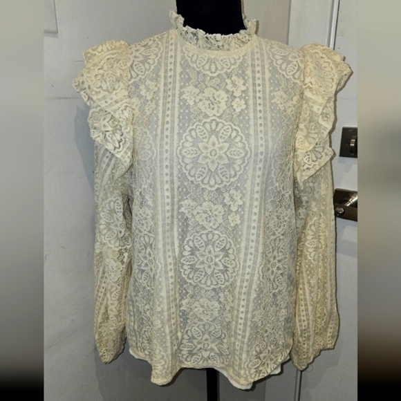 Entro Cream Flutter Sleeve Ruffled Blouse - Picture 1 of 7